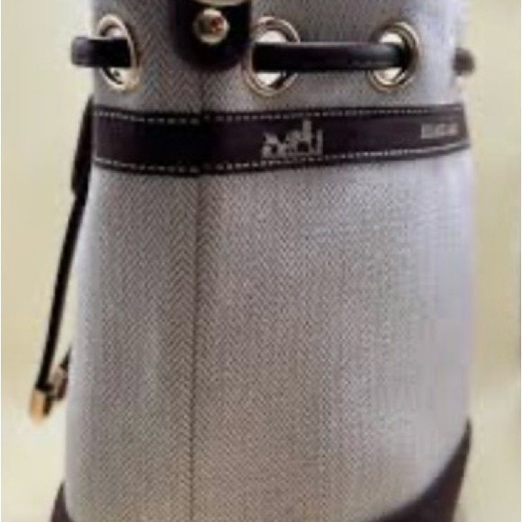 Hermes Brown and Cream Shoulder Bag with wristlet. - Picture 2 of 6